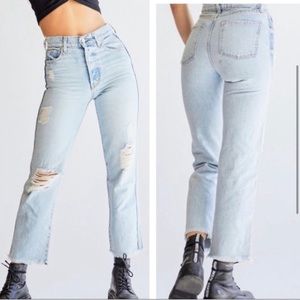 NWT Revice 90’s Baby Jeans in Monica Wash